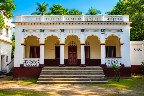 Rupsha Jomidar Bari